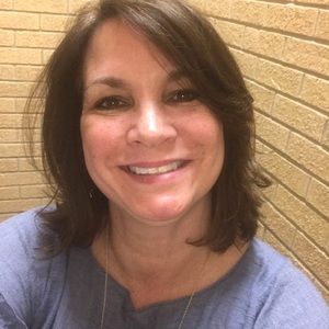 Meet your Posher, Niki